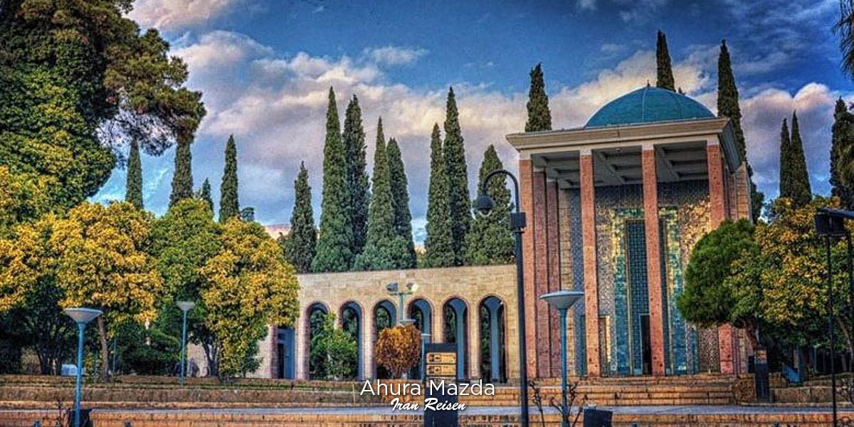  Grab von Saadi Shirazi - Shiraz - Iran Reisen